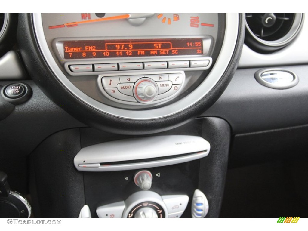 2010 Cooper Hardtop - Pepper White / Grey/Carbon Black photo #17