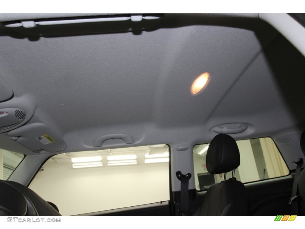 2010 Cooper Hardtop - Pepper White / Grey/Carbon Black photo #25