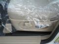 White Suede - Explorer Sport Trac XLT Photo No. 10