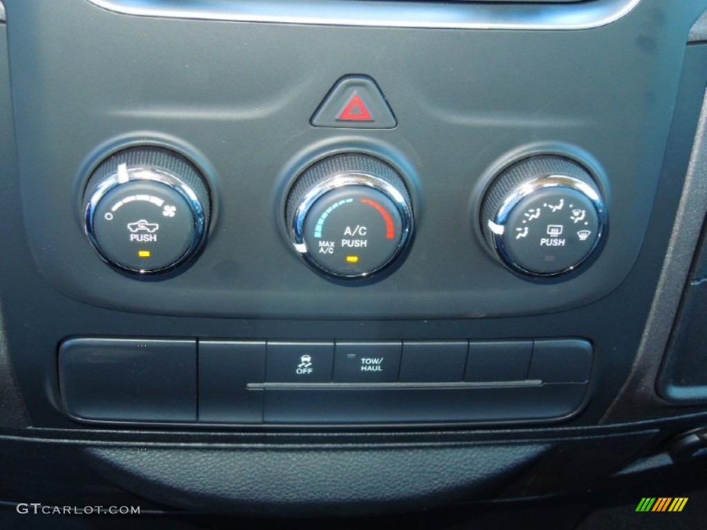 2013 Ram 1500 Express Regular Cab Controls Photos