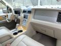 2007 White Chocolate Tri-Coat Lincoln Navigator Elite 4x4  photo #11