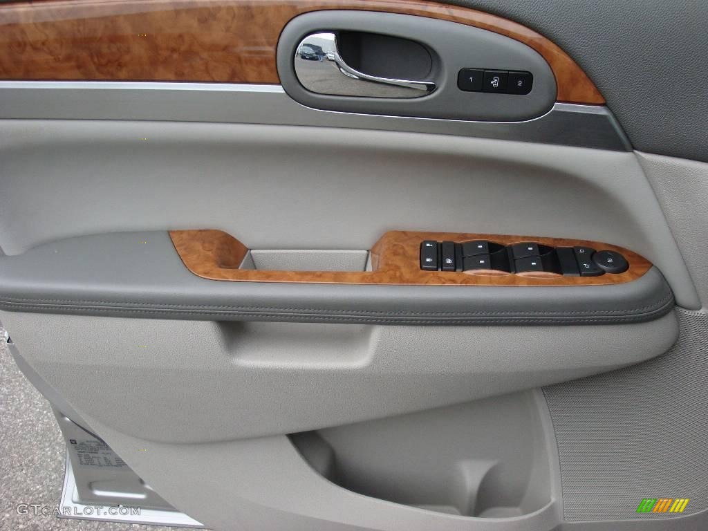 2008 Enclave CXL - Platinum Ice Metallic / Titanium/Dark Titanium photo #8