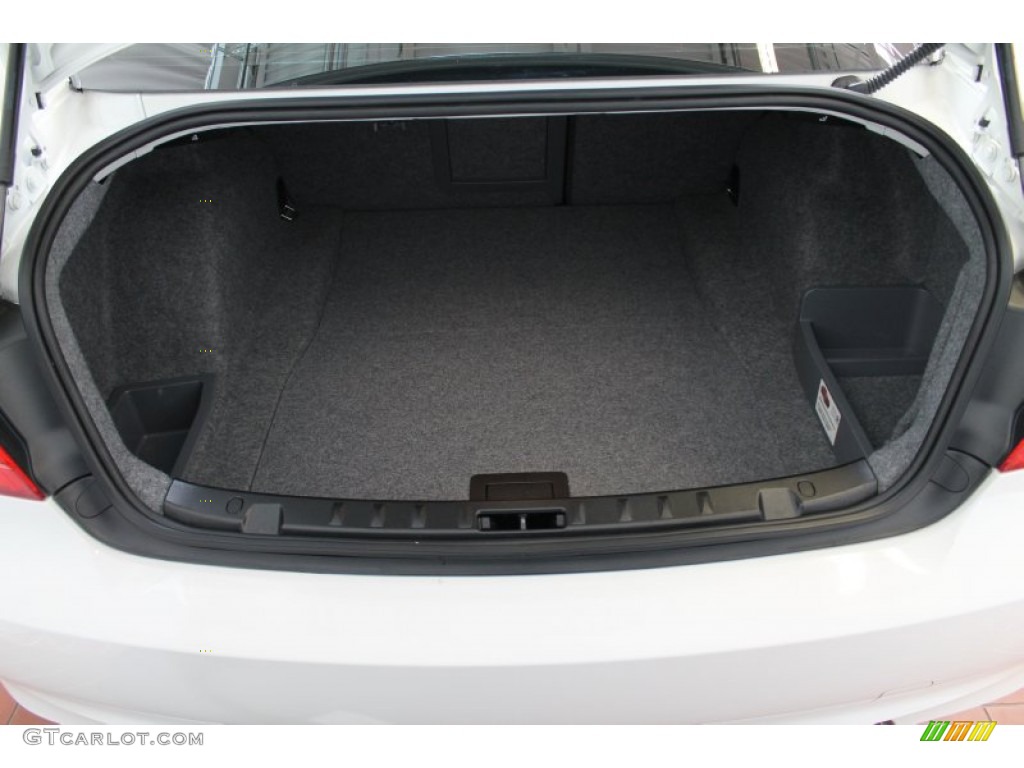 2011 3 Series 335i xDrive Coupe - Alpine White / Black photo #13