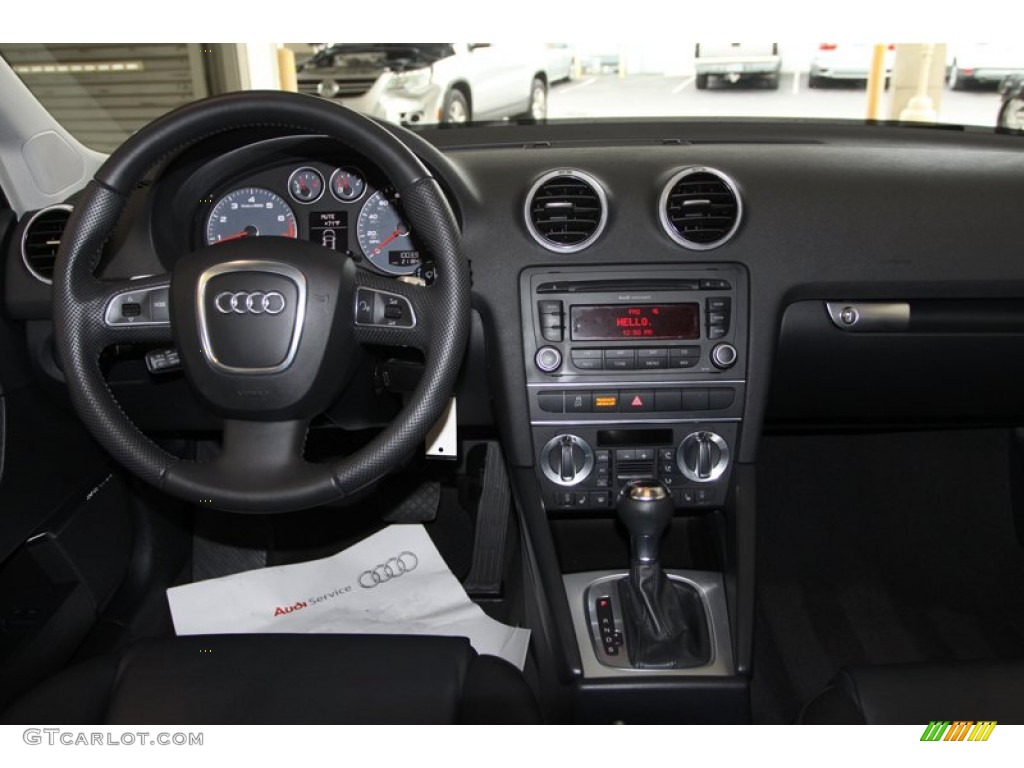 2011 Audi A3 2.0 TFSI quattro Dashboard Photos