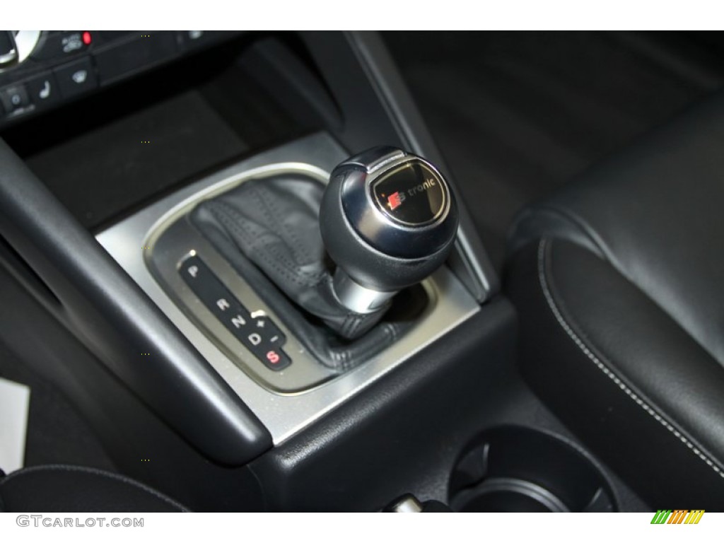 2011 Audi A3 2.0 TFSI quattro Transmission Photos