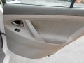 Super White - Camry LE Photo No. 26