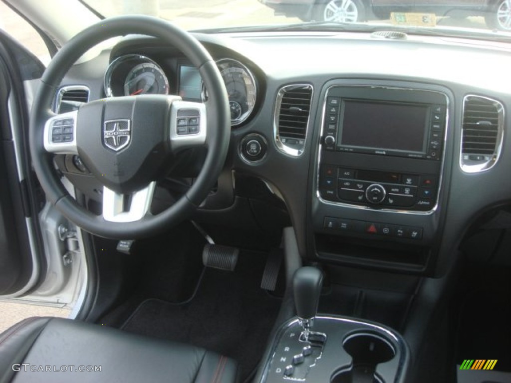 2011 Dodge Durango R/T Dashboard Photos