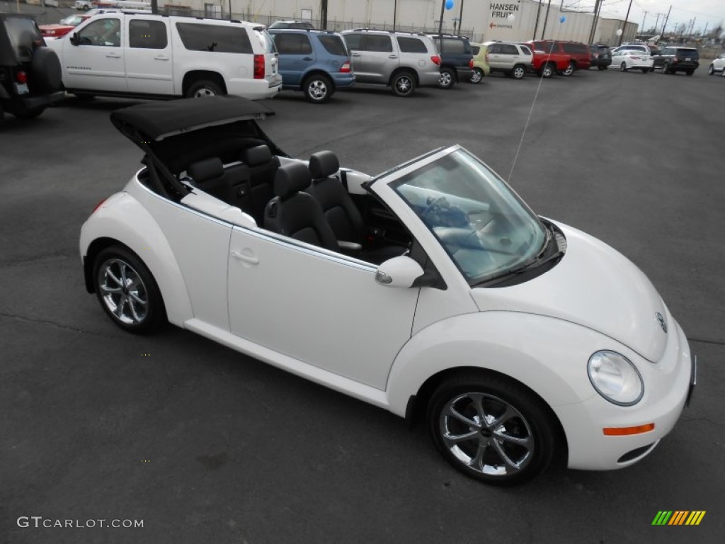 2009 New Beetle 2.5 Convertible - Candy White / Black photo #16