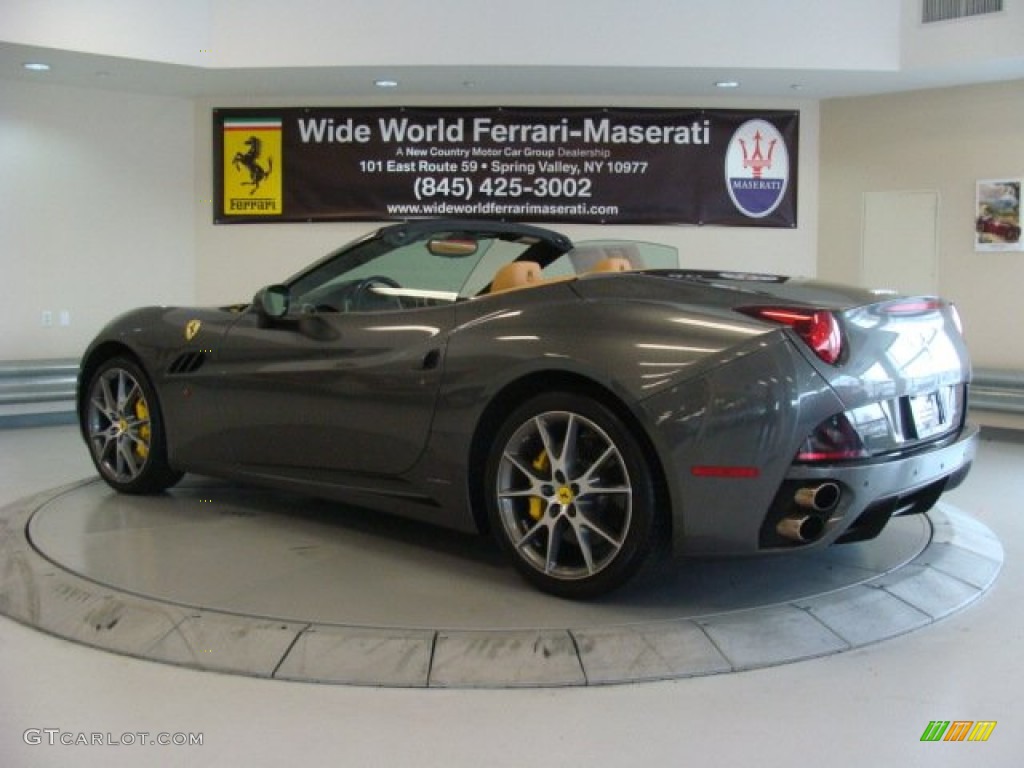 2011 California  - Grigio Silverstone (Dark Grey Metallic) / Cuoio photo #8