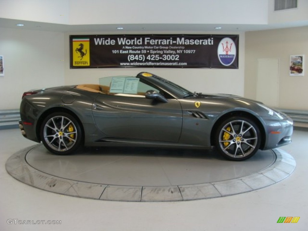 2011 California  - Grigio Silverstone (Dark Grey Metallic) / Cuoio photo #14