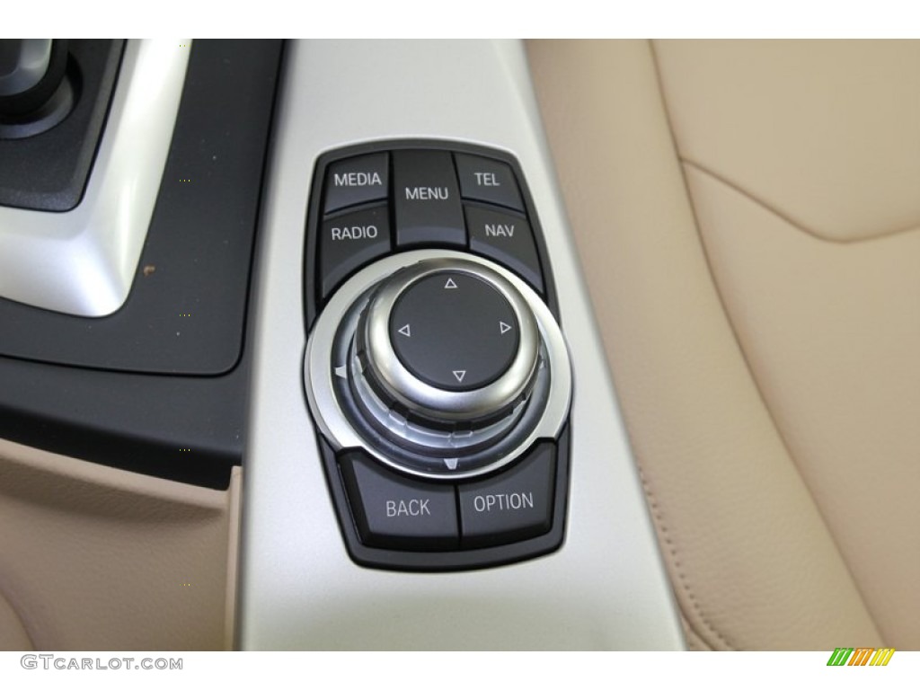 2013 BMW 3 Series 328i Sedan Controls Photo #79018201
