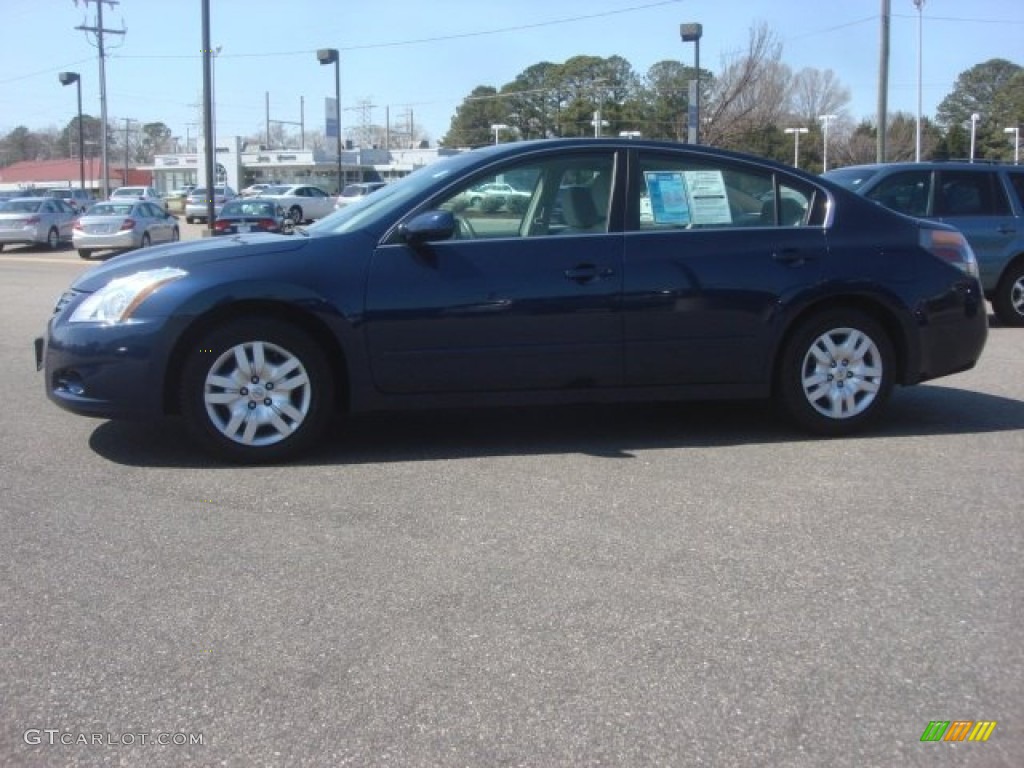 2010 Altima 2.5 S - Navy Blue / Blond photo #3