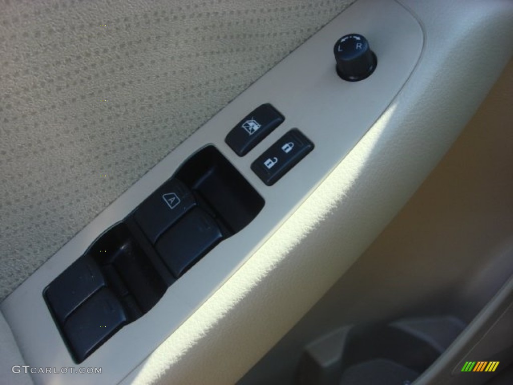 2010 Altima 2.5 S - Navy Blue / Blond photo #17