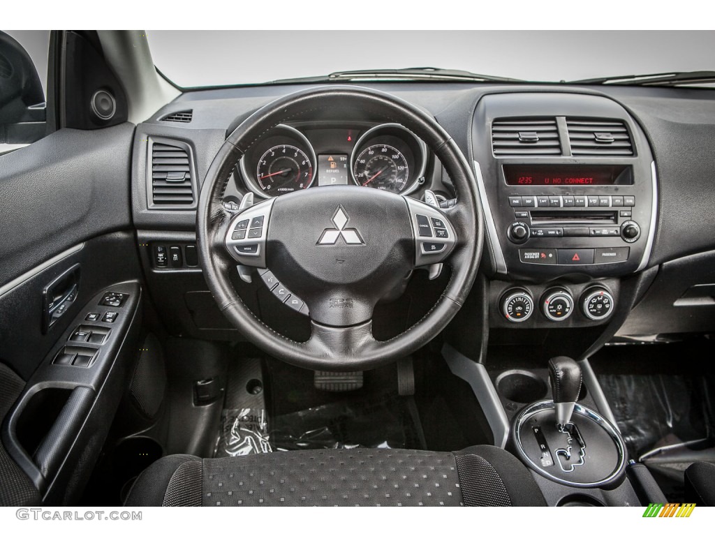 2011 Mitsubishi Outlander Sport SE Black Dashboard Photo #79021634