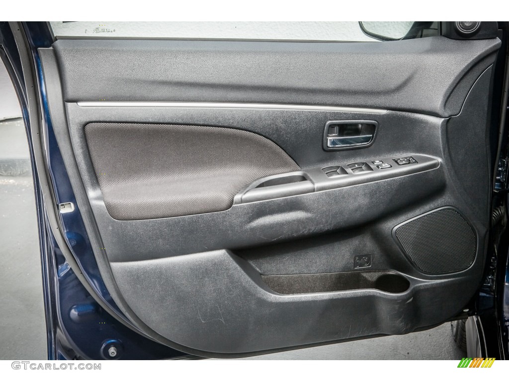 2011 Mitsubishi Outlander Sport SE Black Door Panel Photo #79022038