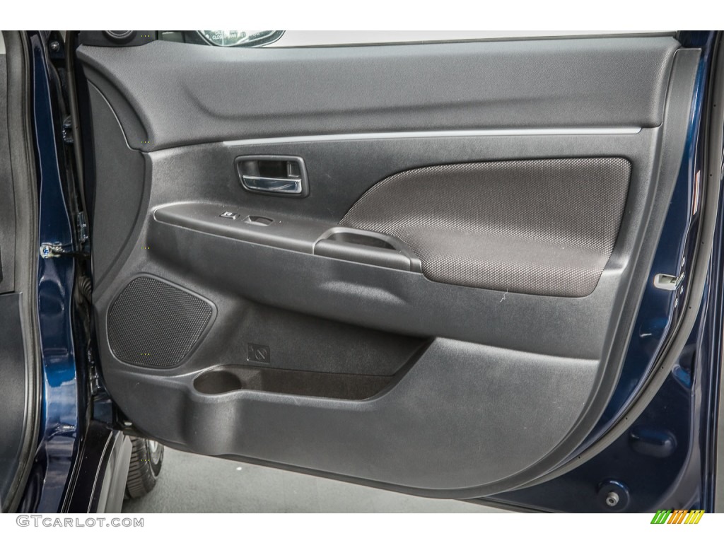 2011 Mitsubishi Outlander Sport SE Black Door Panel Photo #79022195