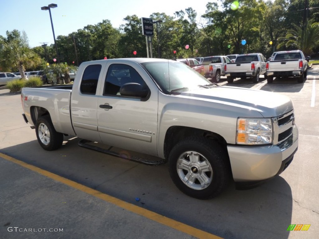 2007 Silverado 1500 LT Extended Cab 4x4 - Silver Birch Metallic / Ebony Black photo #5