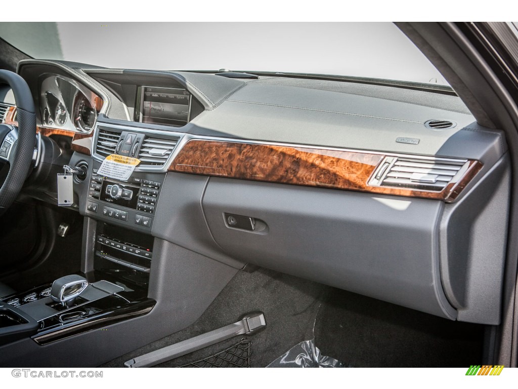 2013 Mercedes-Benz E 63 AMG Black Dashboard Photo #79024300