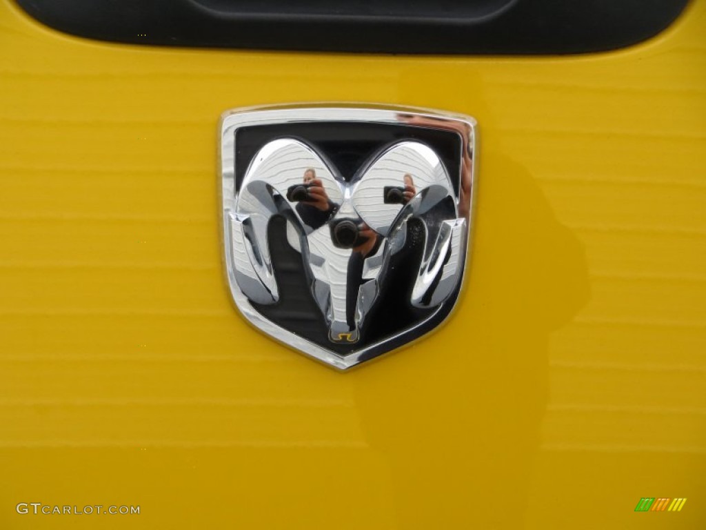 2008 Ram 1500 Lone Star Edition Quad Cab 4x4 - Detonator Yellow / Medium Slate Gray photo #21