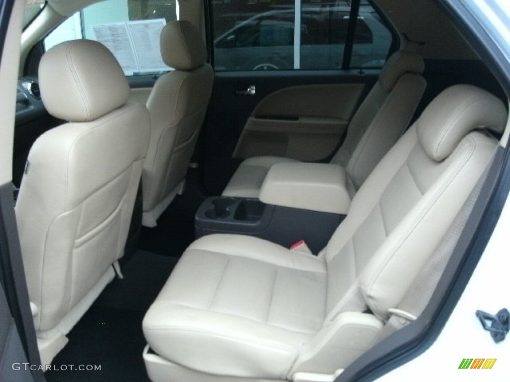 2008 Taurus X Limited AWD - Oxford White / Camel photo #7