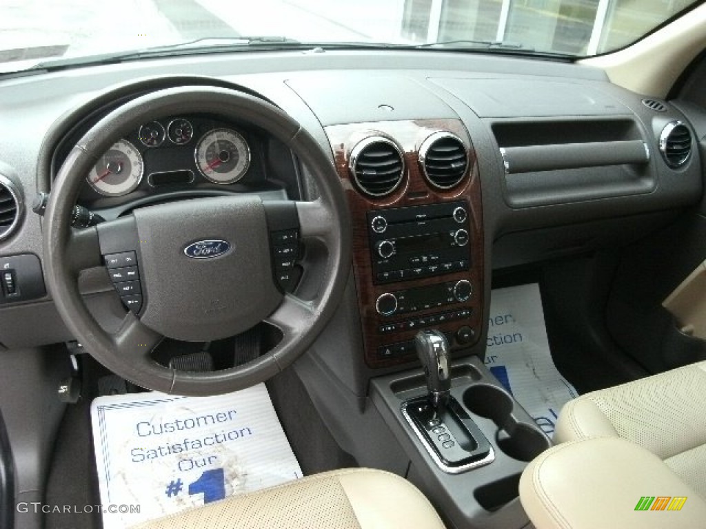 2008 Taurus X Limited AWD - Oxford White / Camel photo #10