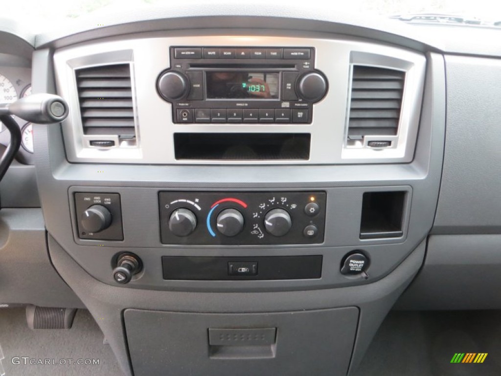 2008 Dodge Ram 1500 Lone Star Edition Quad Cab 4x4 Controls Photo #79025056