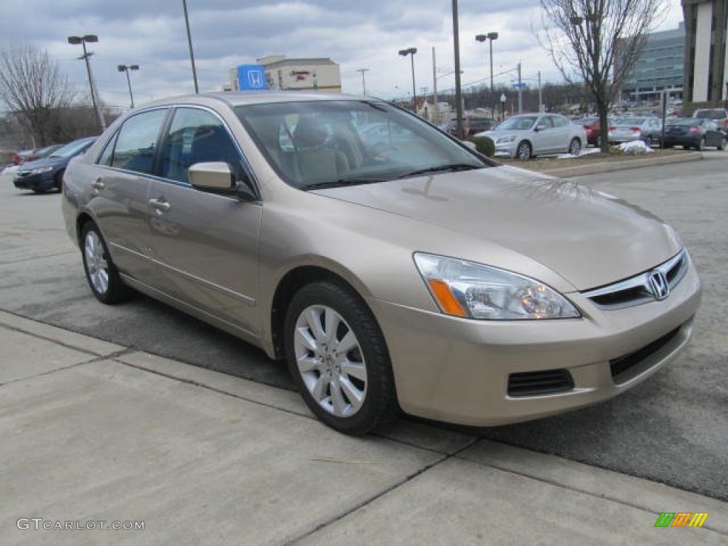 Desert Mist Metallic 2007 Honda Accord EX-L V6 Sedan Exterior Photo #79027219