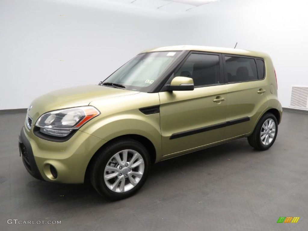 Alien Green Kia Soul