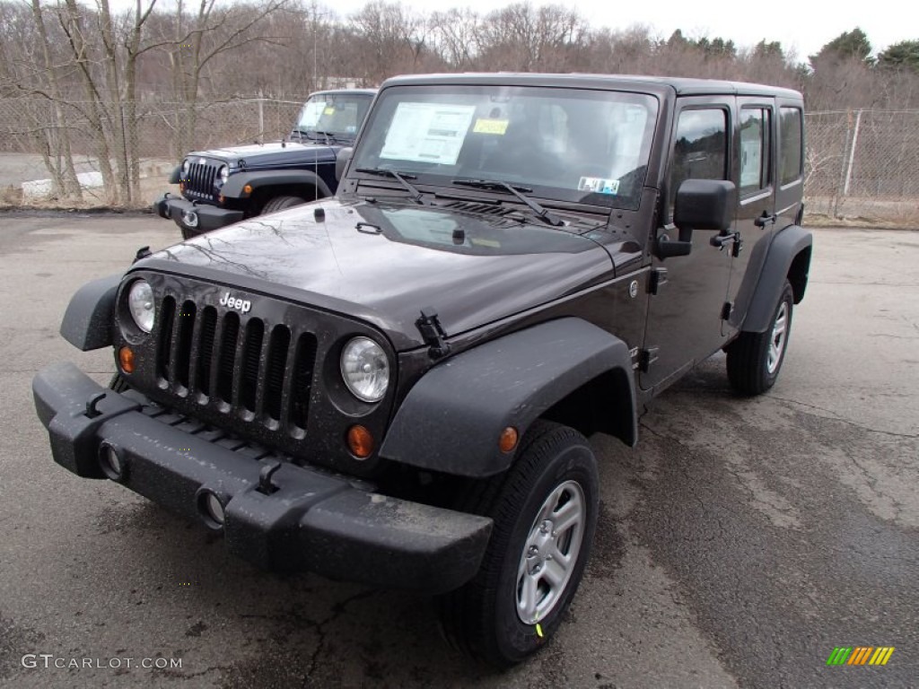 2013 Wrangler Unlimited Sport 4x4 - Rugged Brown Pearl / Black photo #2