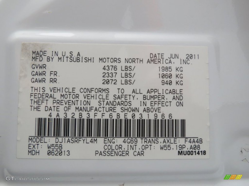 2011 Galant SE - White Pearl / Gray Sport photo #22