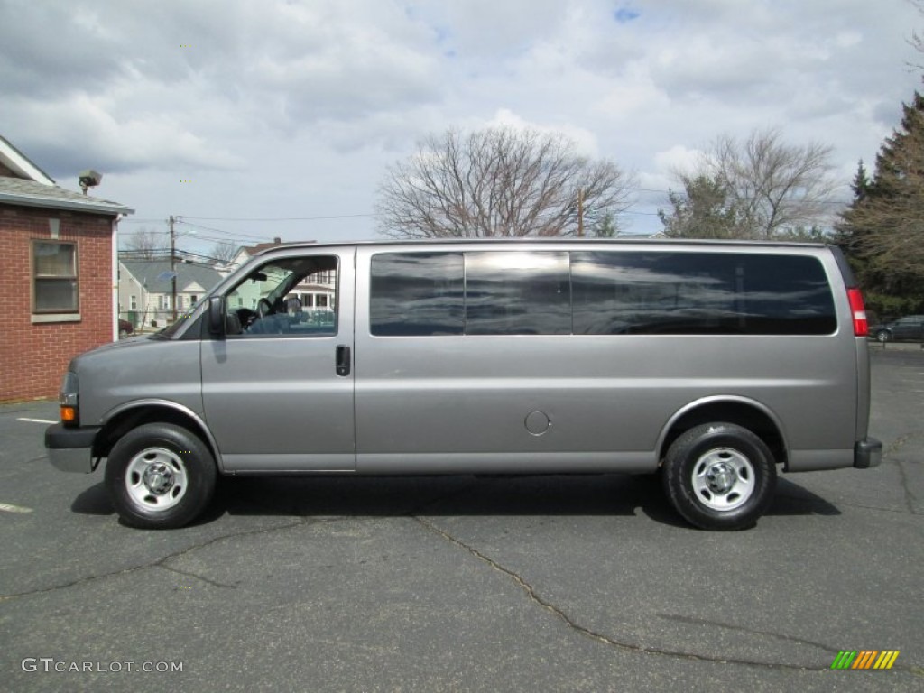 2007 Express LS 3500 Extended Passenger Van - Graystone Metallic / Medium Pewter photo #9