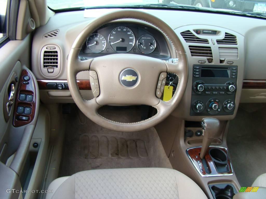 2008 Malibu Classic LT Sedan - Amber Bronze Metallic / Cashmere Beige photo #11