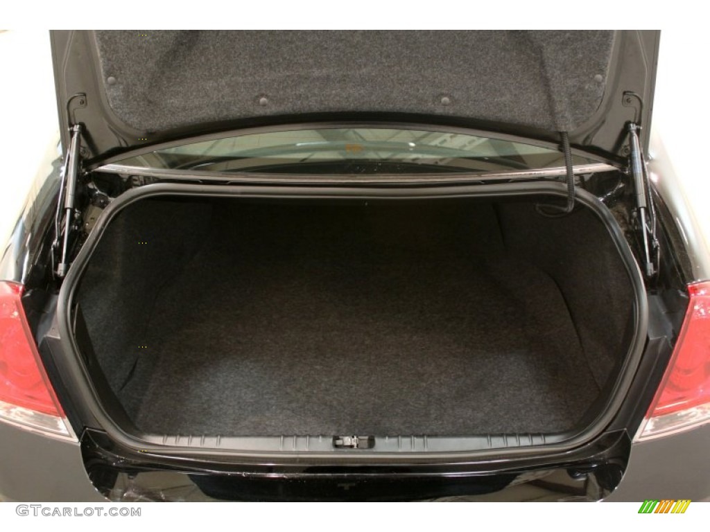 2012 Chevrolet Impala LTZ Trunk Photo #79036903
