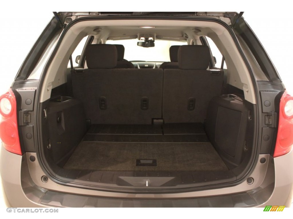 2010 Chevrolet Equinox LT Trunk Photo #79037595