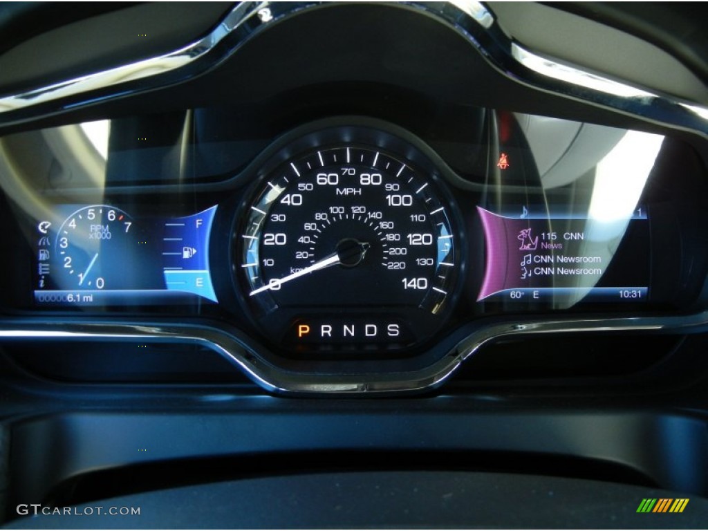 2013 Lincoln MKT FWD Gauges Photo #79038483