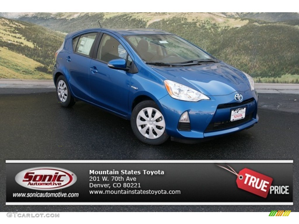 2013 Prius c Hybrid Two - Blue Streak Metallic / Light Blue Gray/Black photo #1