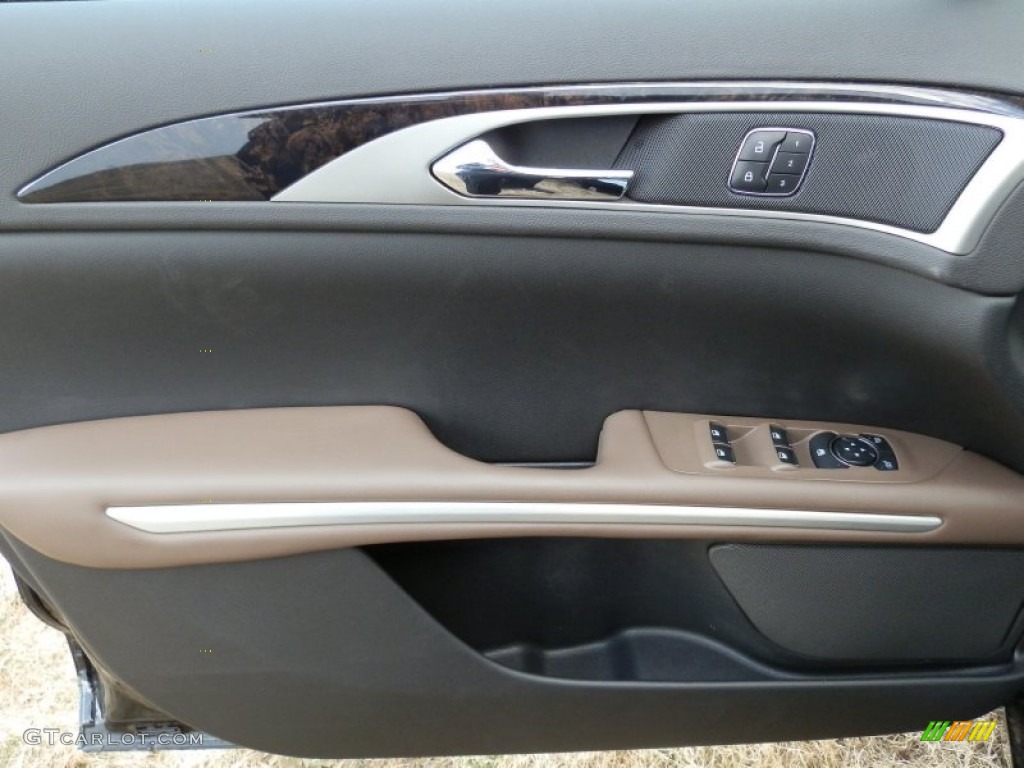 2013 Lincoln MKZ 2.0L EcoBoost AWD Hazelnut Door Panel Photo #79039939