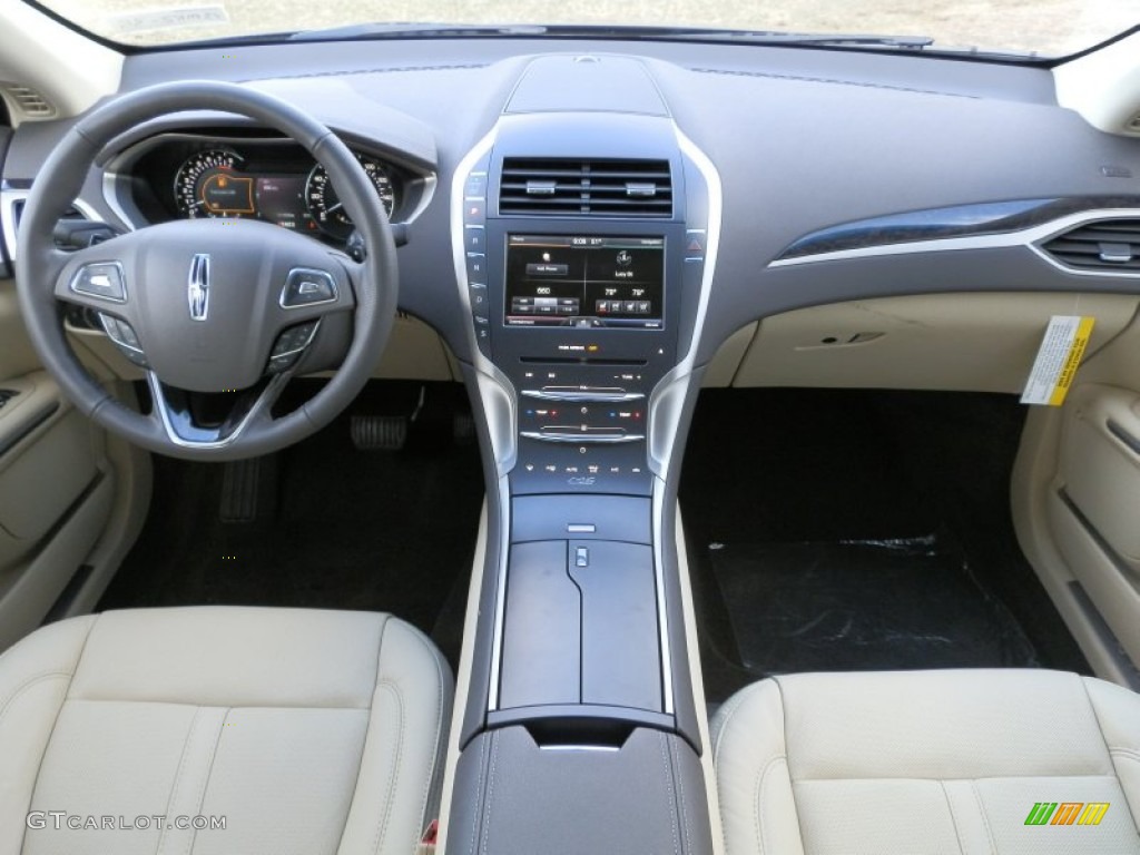 2013 Lincoln MKZ 3.7L V6 AWD Hazelnut Dashboard Photo #79040648