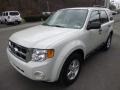 White Suede - Escape XLT Photo No. 6