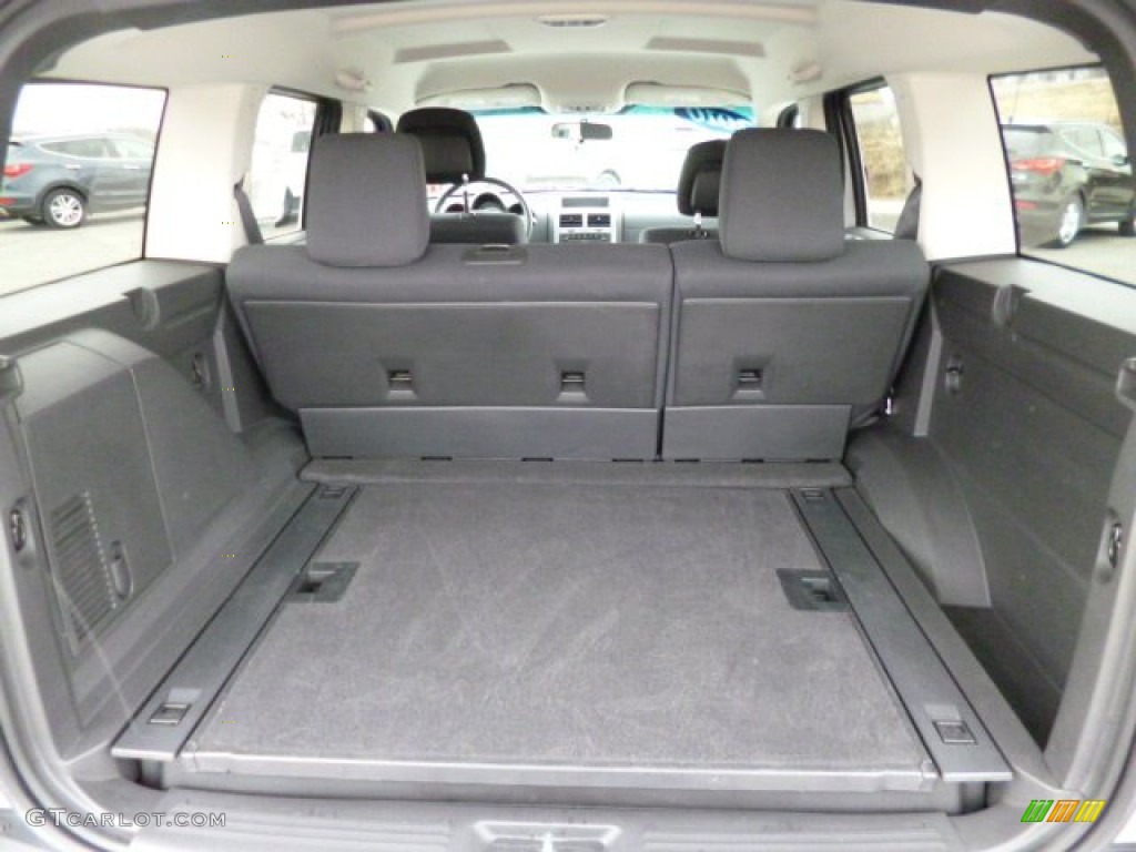 2010 Dodge Nitro SE 4x4 Trunk Photos