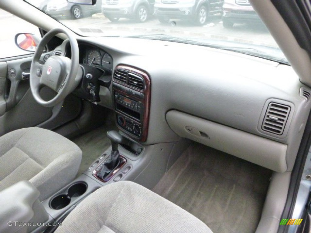 2002 Saturn L Series LW200 Wagon Gray Dashboard Photo #79041868