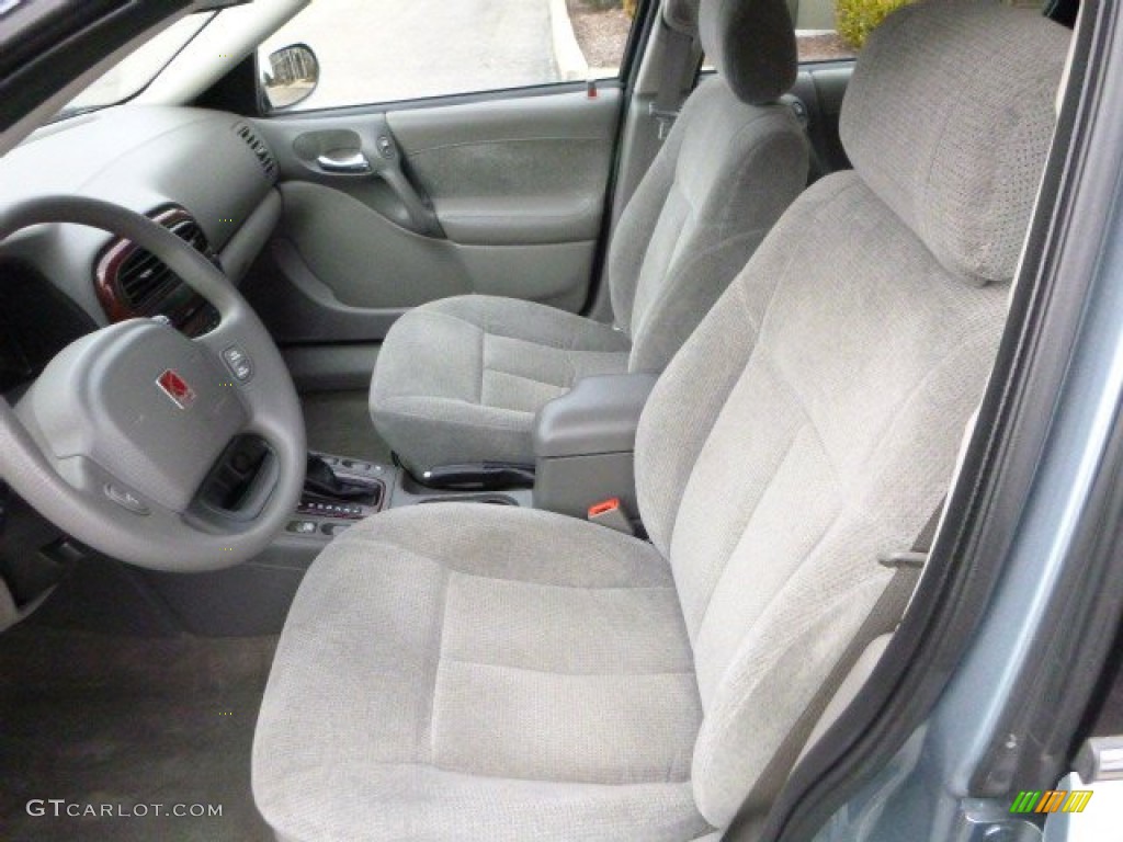 Gray Interior 2002 Saturn L Series LW200 Wagon Photo #79041949