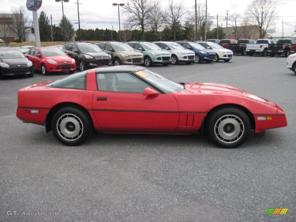 1985 Corvette Coupe - Bright Red / Saddle photo #2