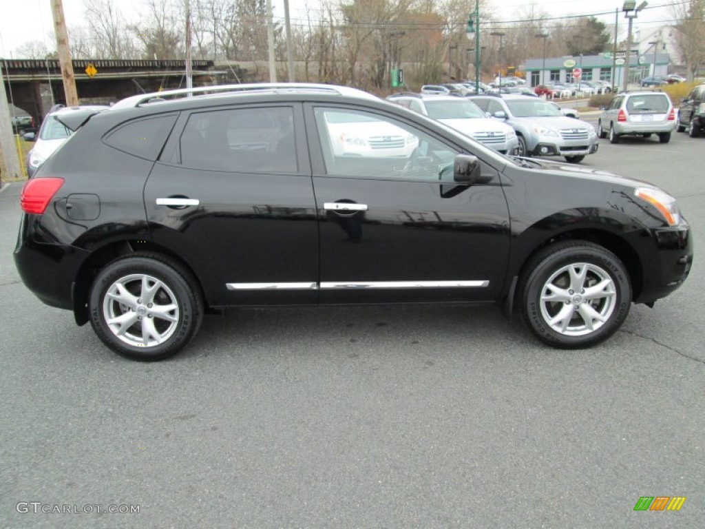 2011 Rogue SV AWD - Wicked Black / Black photo #5