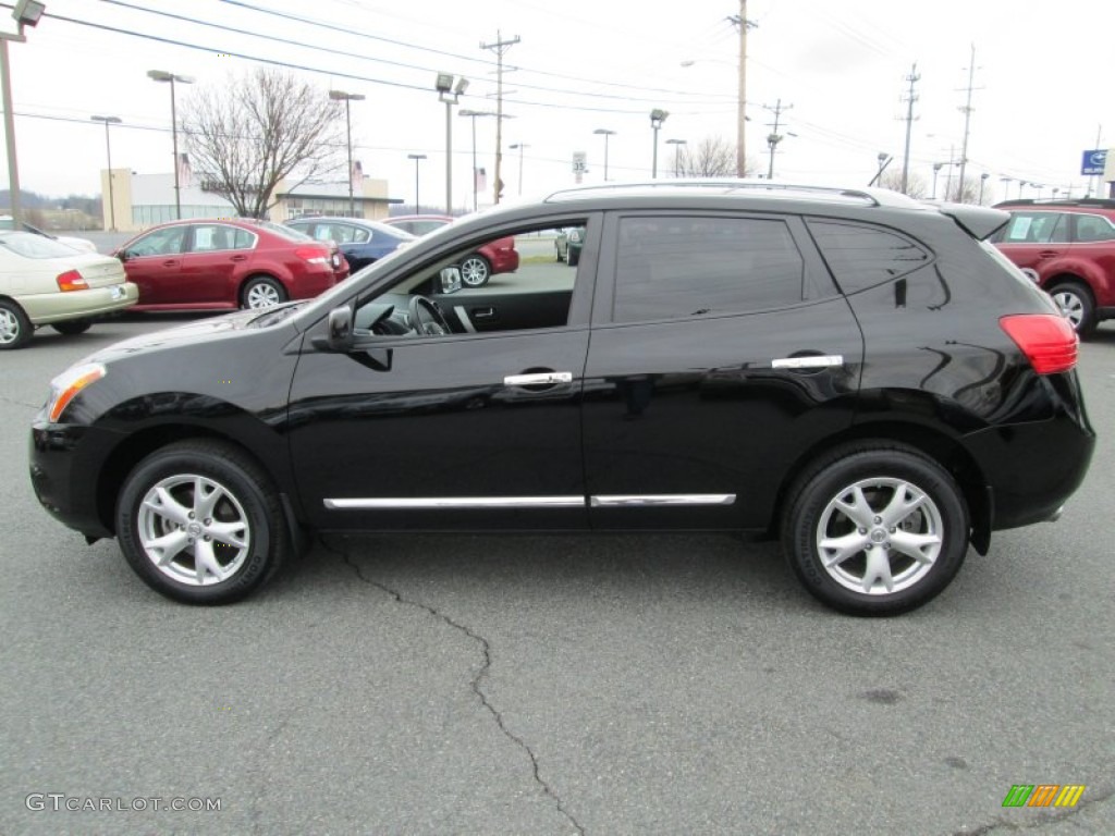 2011 Rogue SV AWD - Wicked Black / Black photo #9