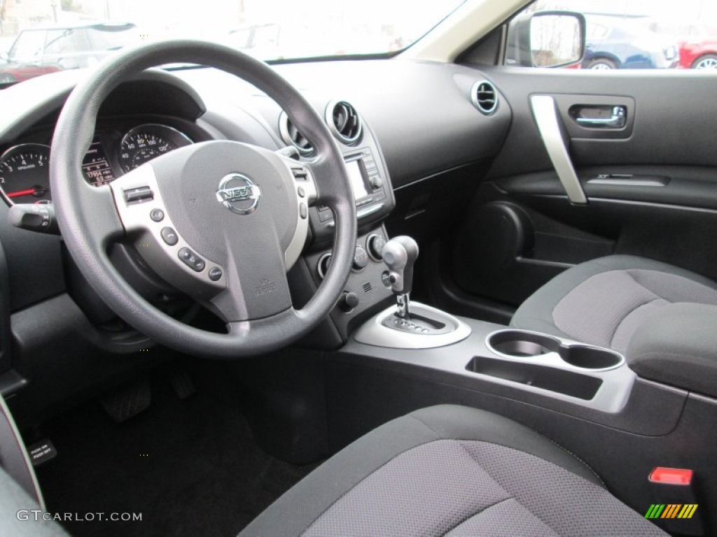2011 Rogue SV AWD - Wicked Black / Black photo #10
