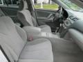 Super White - Camry LE Photo No. 22