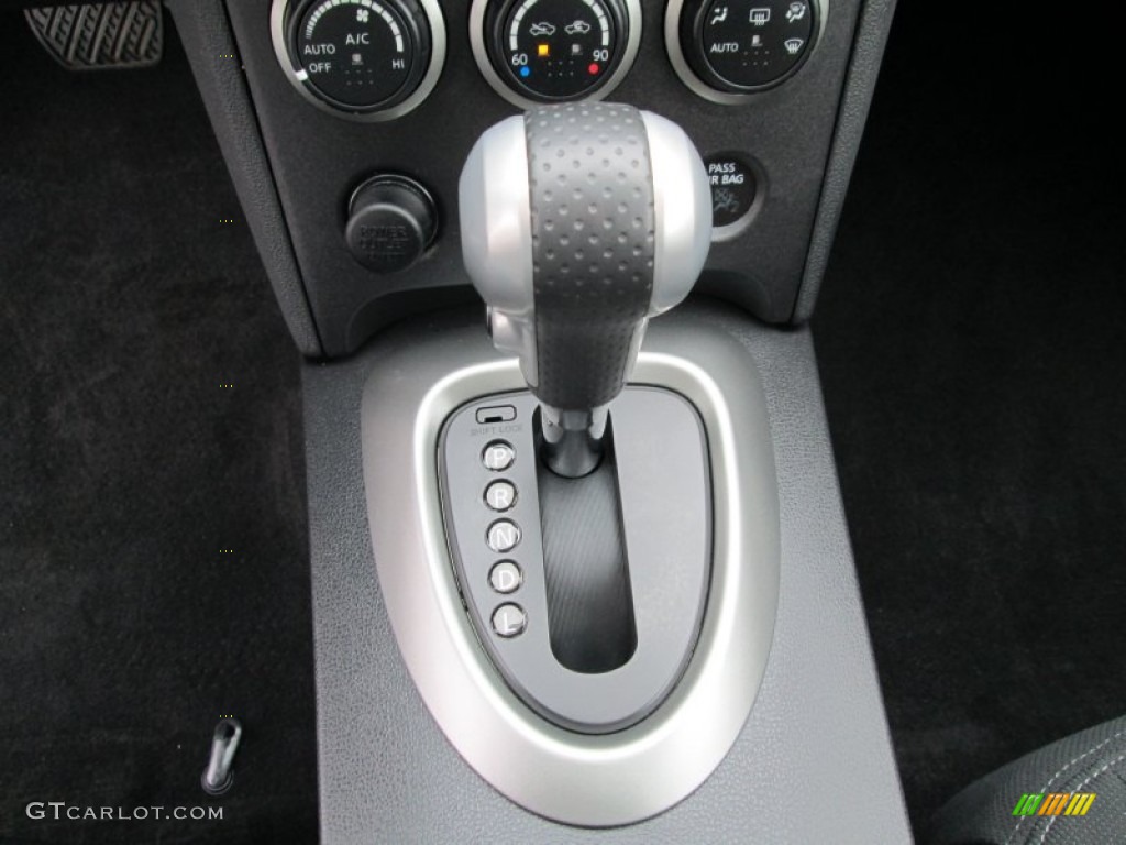 2011 Rogue SV AWD - Wicked Black / Black photo #25