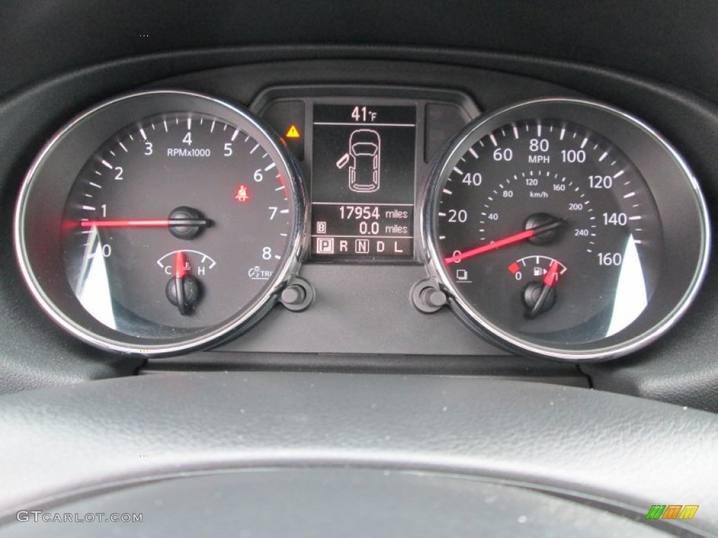 2011 Rogue SV AWD - Wicked Black / Black photo #26