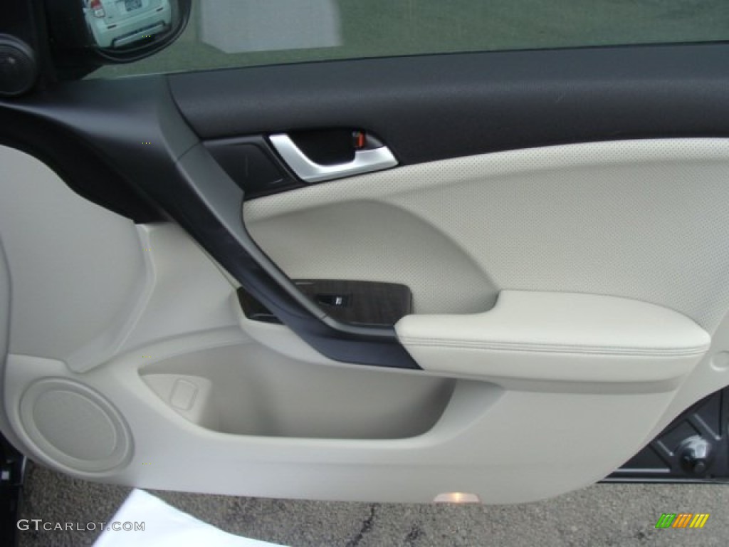 2011 TSX Sedan - Graphite Luster Pearl / Taupe photo #20